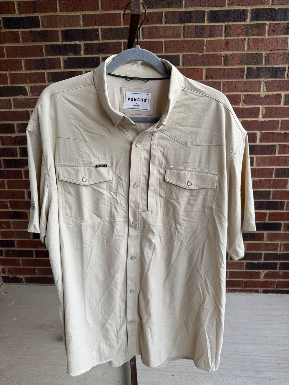 PONCHO Men's Short-Sleeve Tan Button-Down Casual Shirt